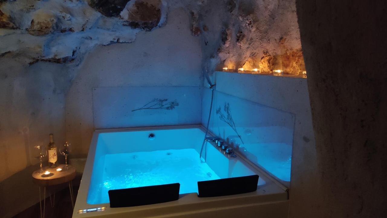 Las Cuevas Del Agua Chinchón Zewnętrze zdjęcie