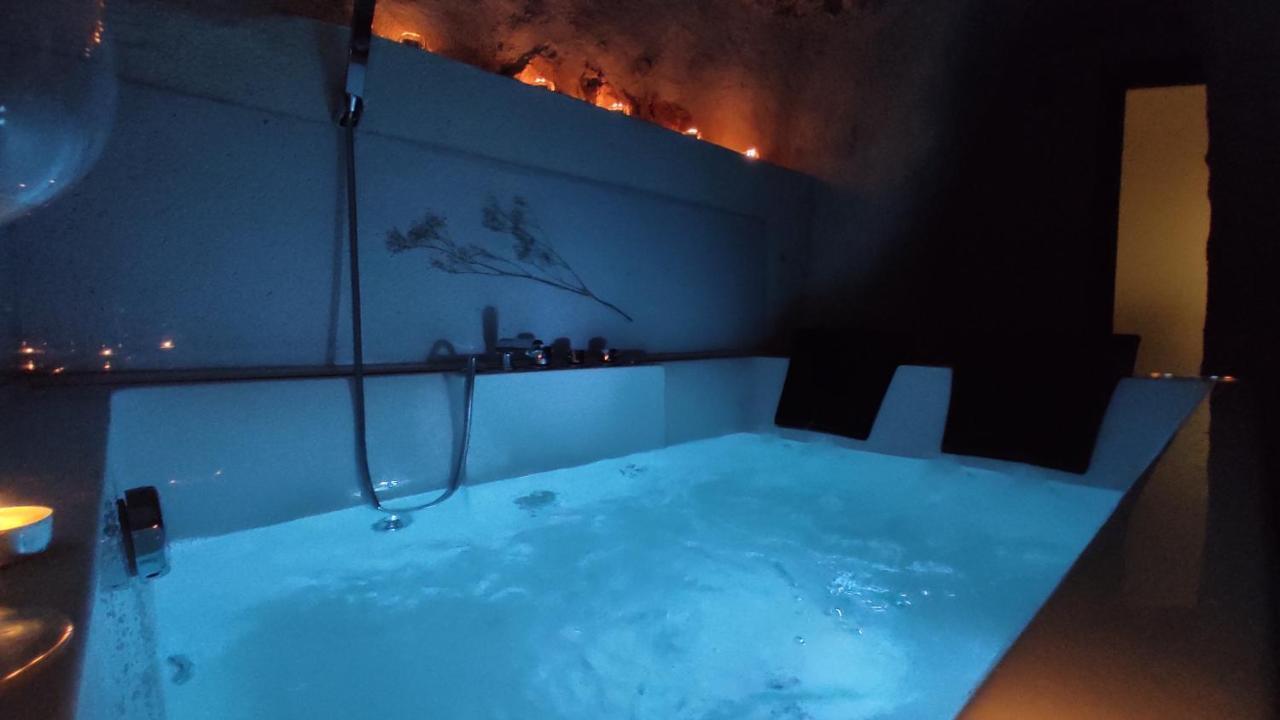 Las Cuevas Del Agua Chinchón Zewnętrze zdjęcie